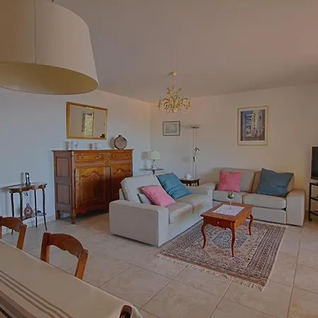 Apartment F3 Santa Lina *